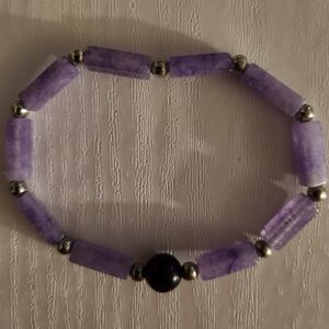 Elegant Amethyst Beaded Bracelet
